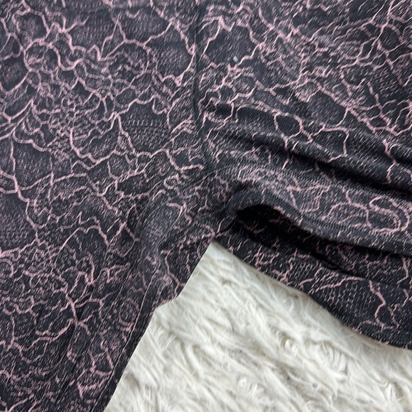 Lululemon Align Pant *Full Length Lacescape Spanish Rose Black - Picture 2 of 5